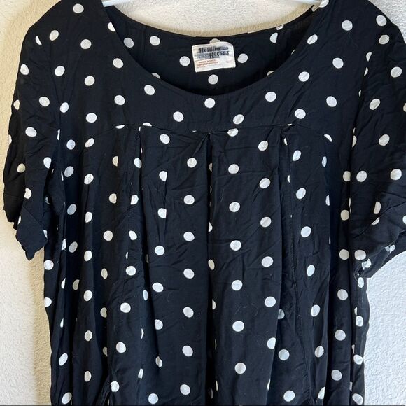 Holding Horses Polka Dot Top - Picture 4 of 7